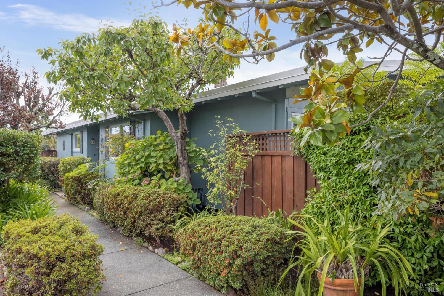 Detail Gallery Image 54 of 54 For 20 Porto Bello Dr, San Rafael,  CA 94901 - 2 Beds | 2 Baths