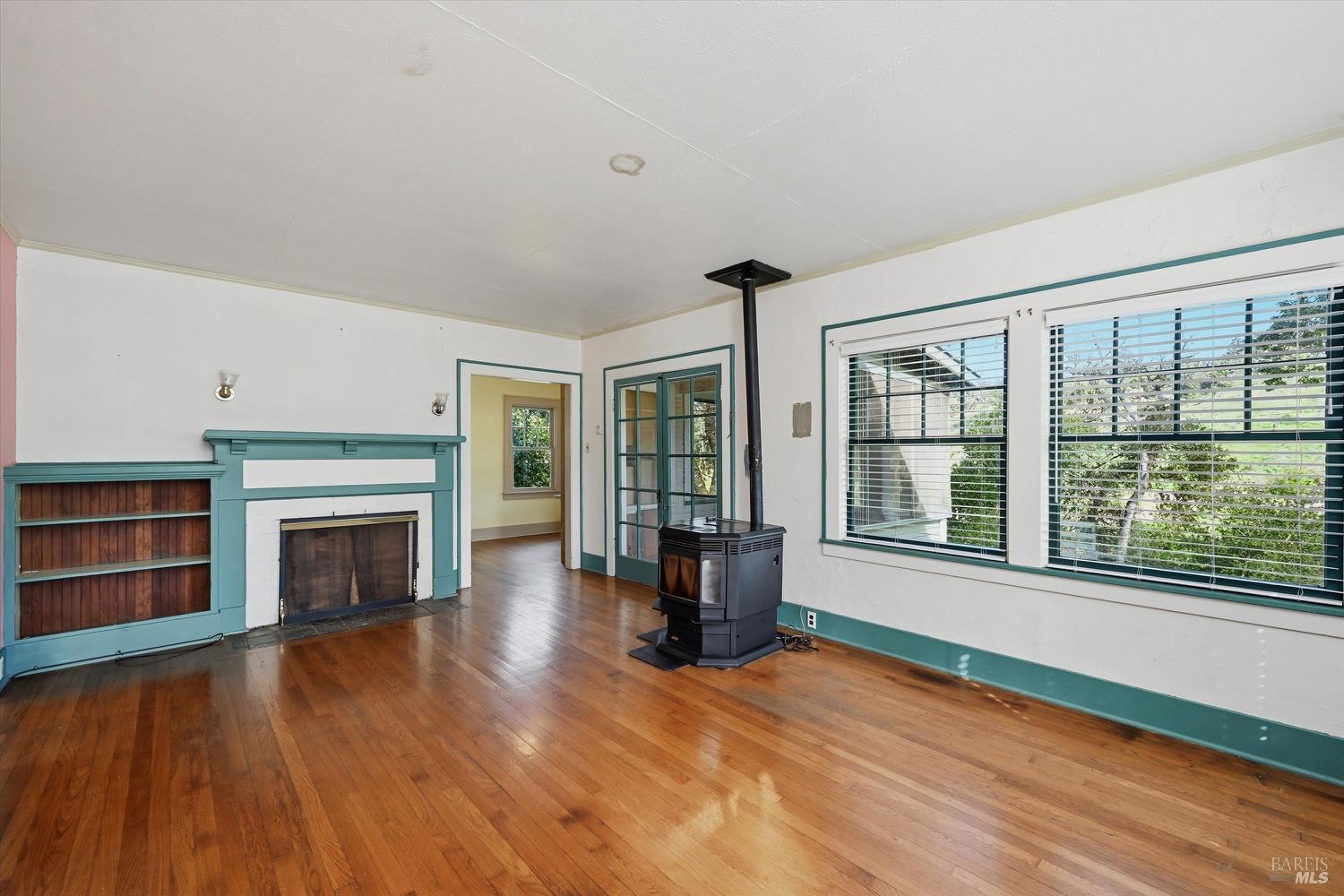 Detail Gallery Image 14 of 41 For 1830 Howell Mountain Rd, Saint Helena,  CA 94574 - 2 Beds | 1/1 Baths