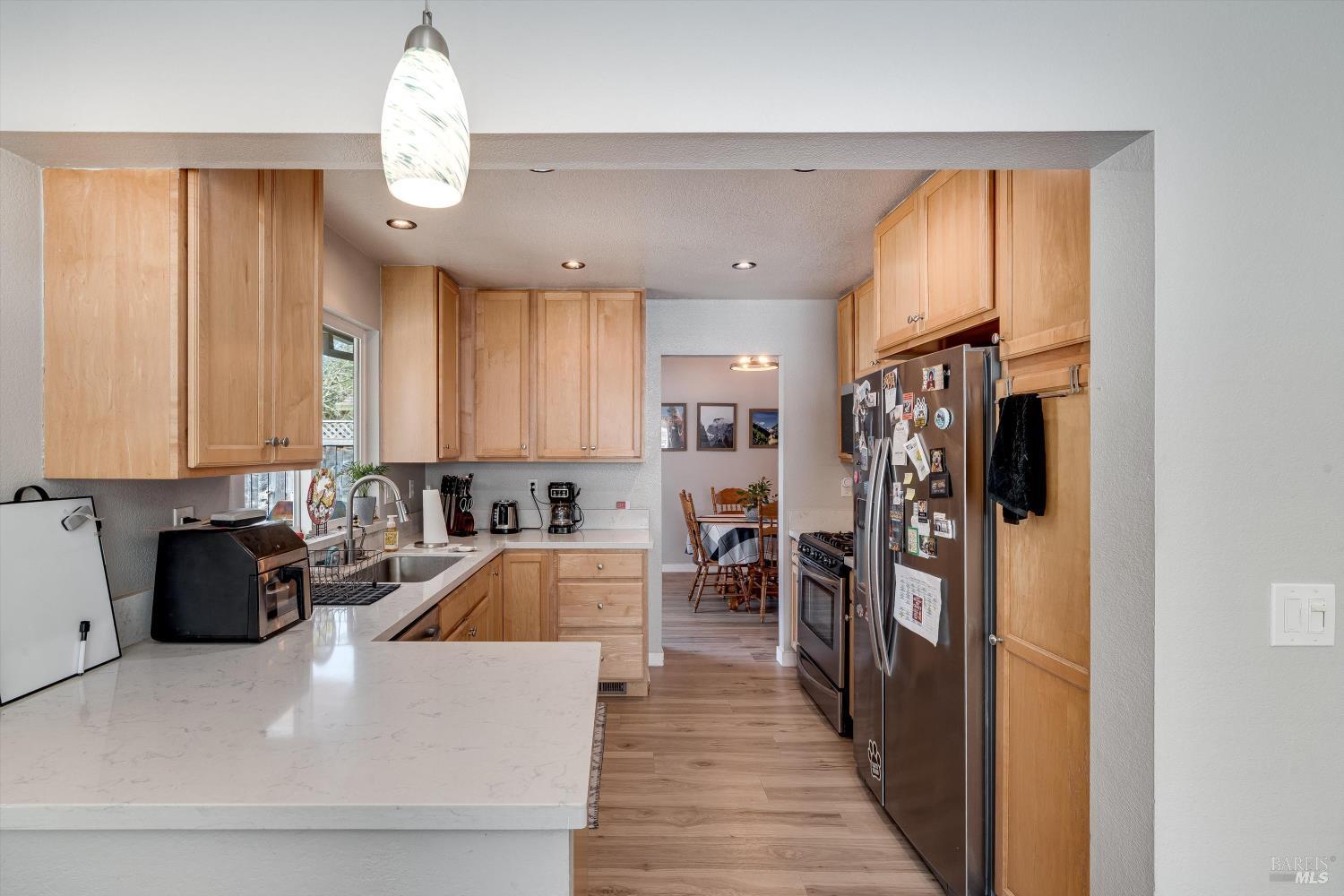 Detail Gallery Image 24 of 65 For 532 Walten Way, Windsor,  CA 95492 - 4 Beds | 2/1 Baths