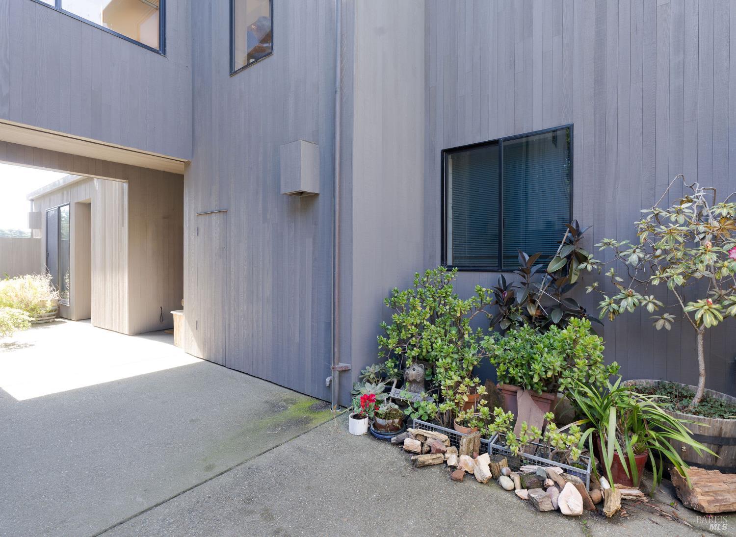 Detail Gallery Image 39 of 70 For 39574 Leeward Rd, The Sea Ranch,  CA 95497 - 2 Beds | 3 Baths