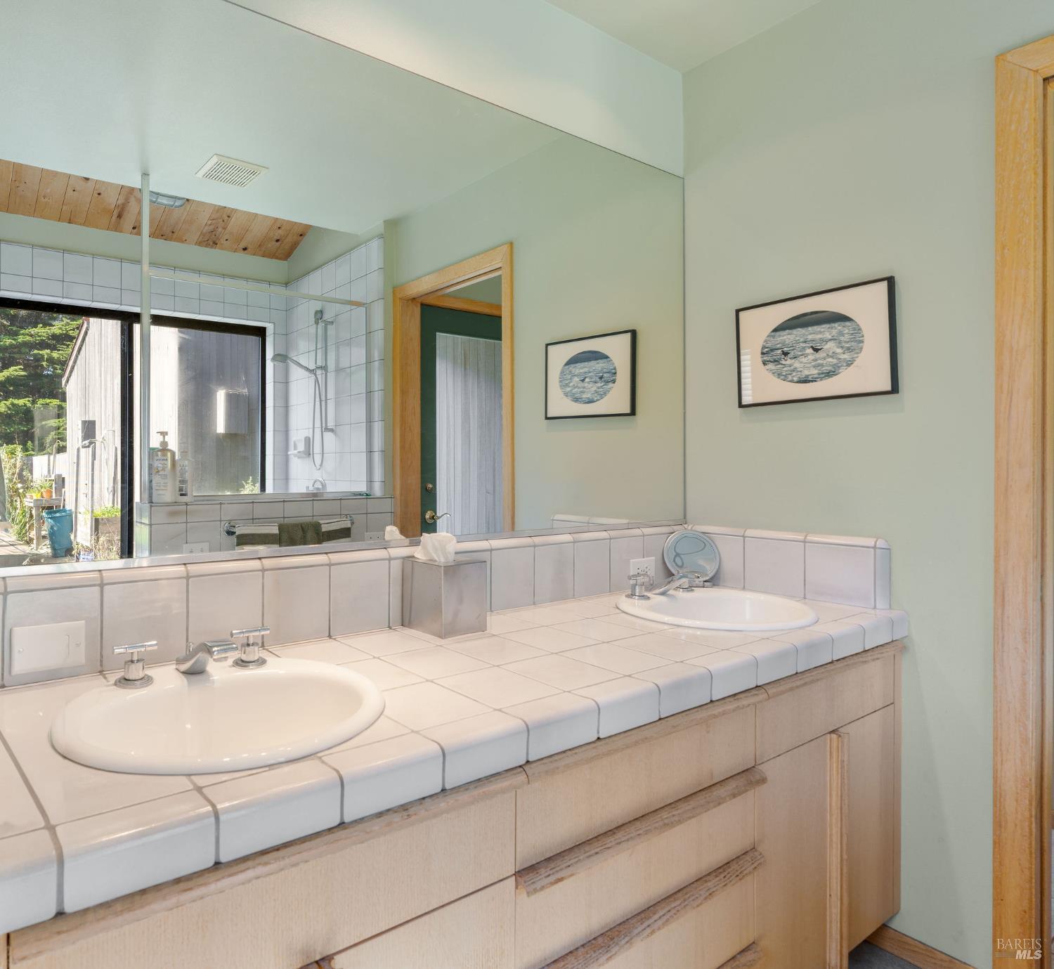 Detail Gallery Image 32 of 70 For 39574 Leeward Rd, The Sea Ranch,  CA 95497 - 2 Beds | 3 Baths