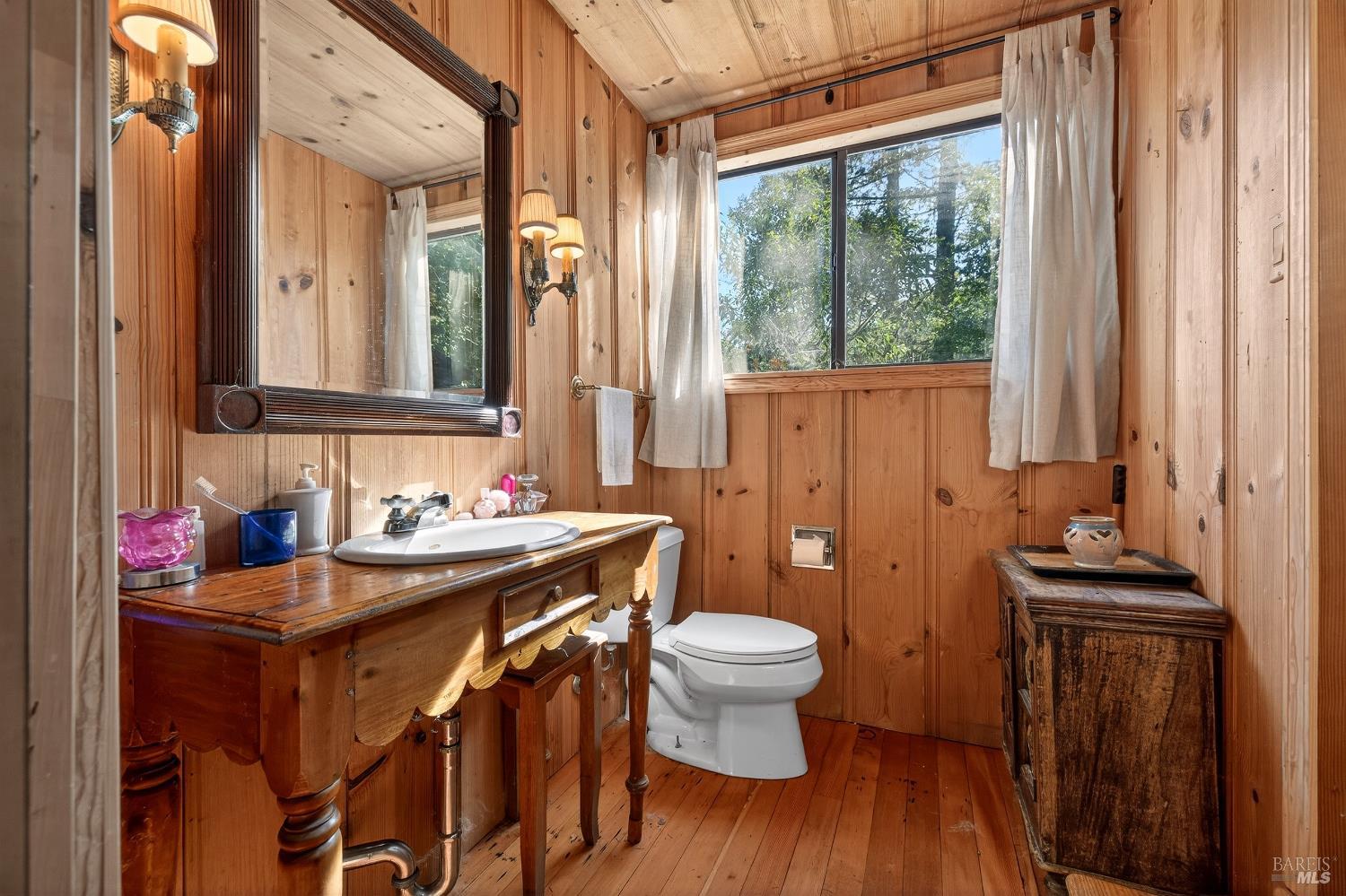 Detail Gallery Image 13 of 21 For 5925 Austin Creek Rd, Cazadero,  CA 95421 - 1 Beds | 1 Baths