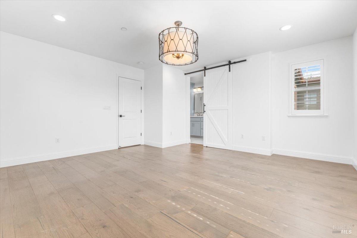 Detail Gallery Image 27 of 49 For 115 Lavender Cir, Healdsburg,  CA 95448 - 3 Beds | 2/1 Baths