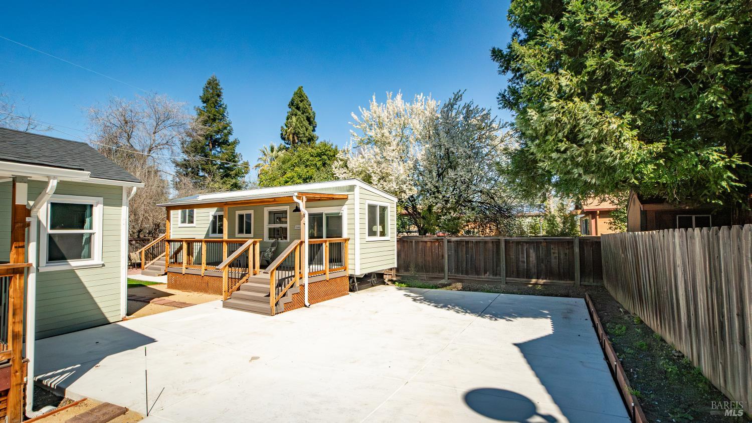 Detail Gallery Image 36 of 70 For 1174 Victory Ln, Concord,  CA 94520 - 2 Beds | 1/1 Baths