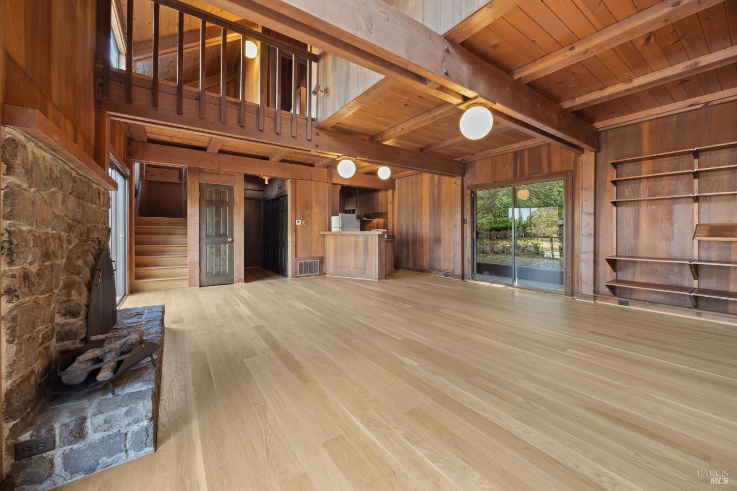 Detail Gallery Image 6 of 29 For 191 Buchanan Dr, Sausalito,  CA 94965 - 2 Beds | 1 Baths