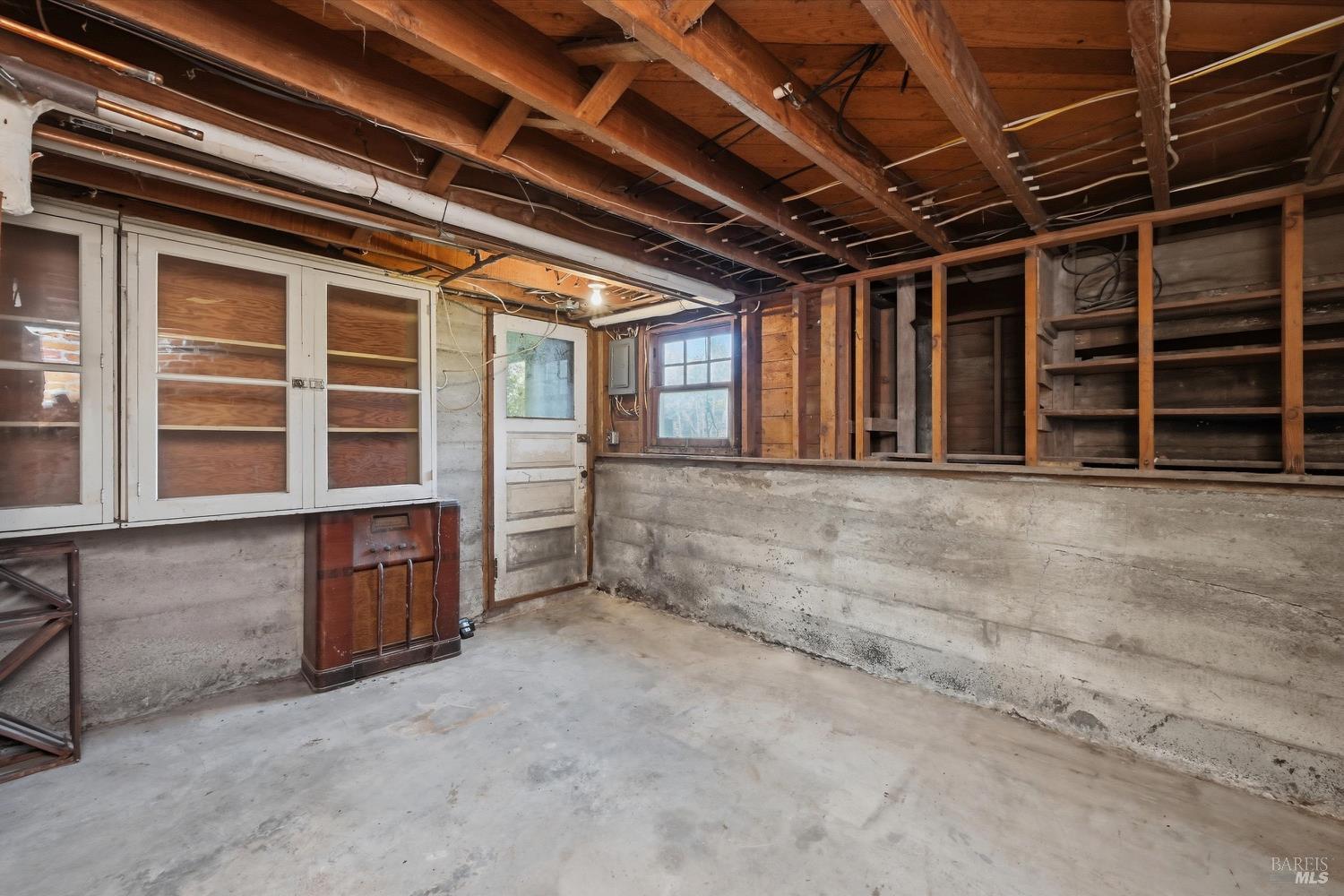 Detail Gallery Image 25 of 41 For 1830 Howell Mountain Rd, Saint Helena,  CA 94574 - 2 Beds | 1/1 Baths