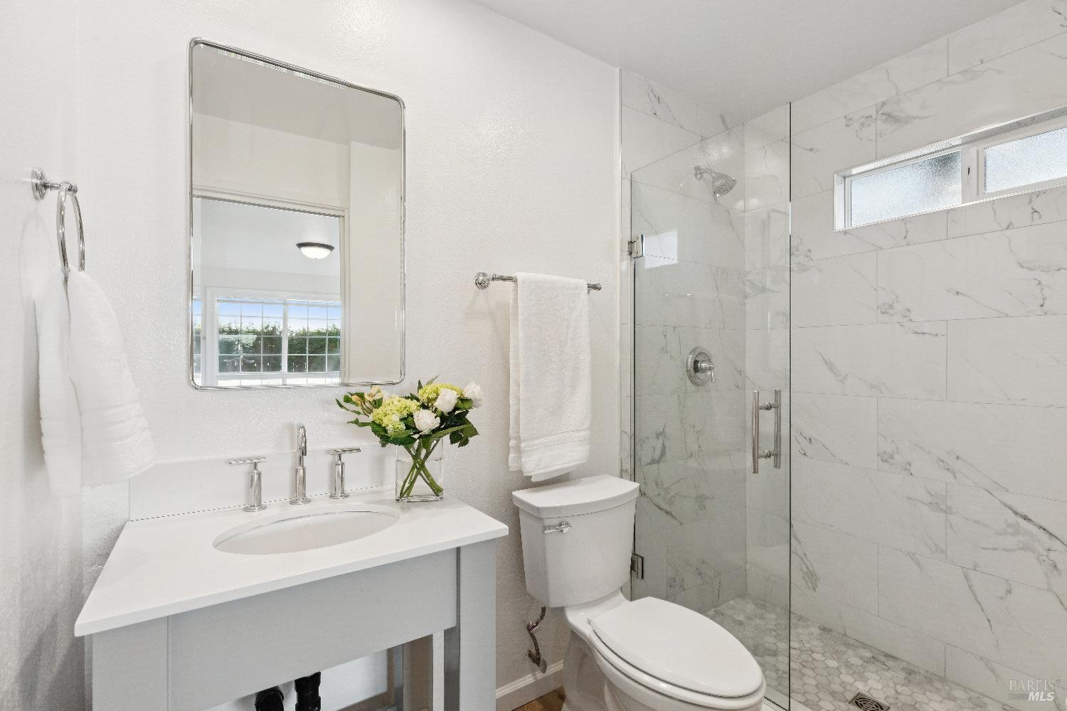 Detail Gallery Image 21 of 31 For 731 5th St, Sonoma,  CA 95476 - 3 Beds | 2 Baths