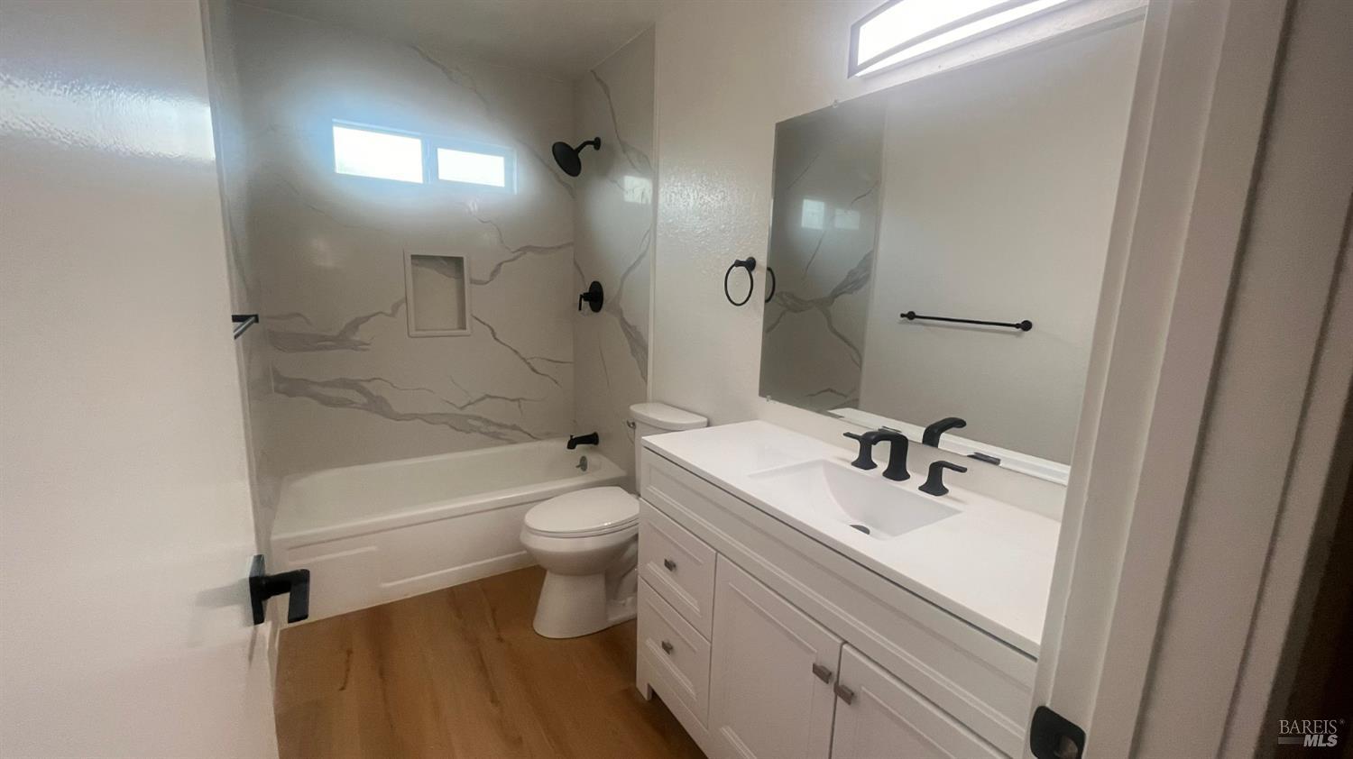 Detail Gallery Image 11 of 11 For 482 Vivienne Dr, Watsonville,  CA 95076 - 2 Beds | 2 Baths