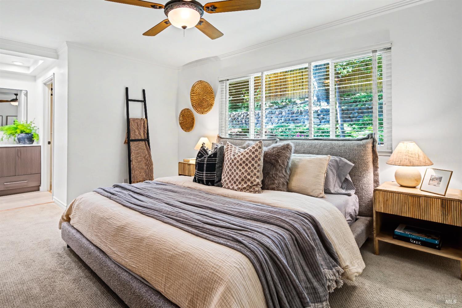 Detail Gallery Image 27 of 48 For 255 Knight Dr, San Rafael,  CA 94901 - 3 Beds | 2 Baths