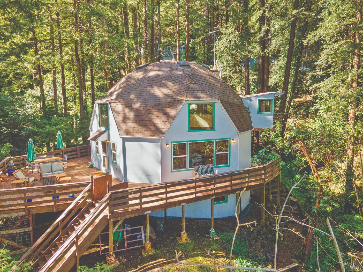 Detail Gallery Image 66 of 77 For 9085 Middle Ter, Monte Rio,  CA 95462 - 1 Beds | 1/1 Baths