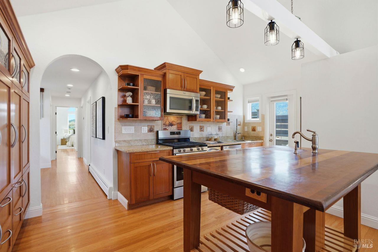 Detail Gallery Image 12 of 37 For 21 Boardwalk One Unkn, Larkspur,  CA 94939 - 3 Beds | 2 Baths