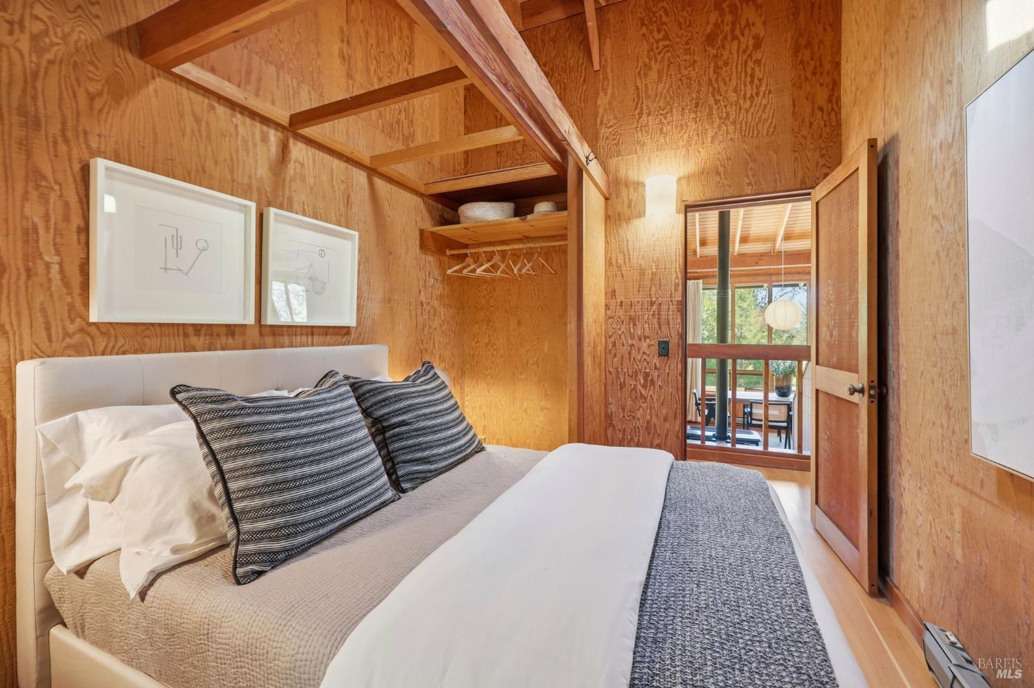 Detail Gallery Image 30 of 63 For 4142 Burnside Rd, Sebastopol,  CA 95472 - 3 Beds | 3 Baths