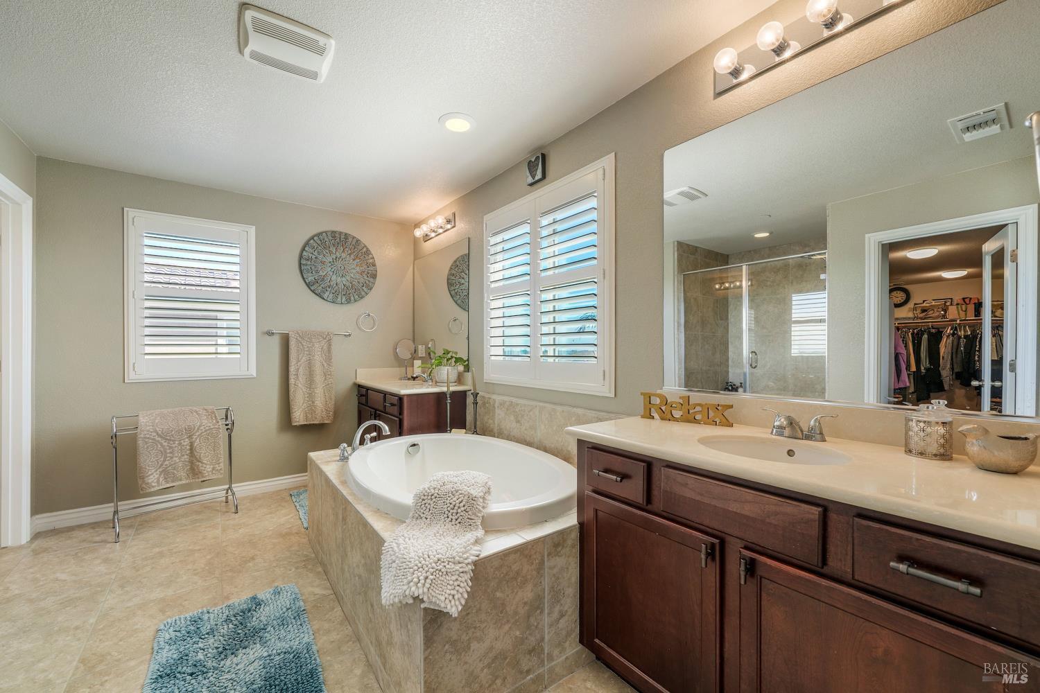 Detail Gallery Image 35 of 63 For 2481 Hancock Dr, Fairfield,  CA 94533 - 5 Beds | 3/1 Baths