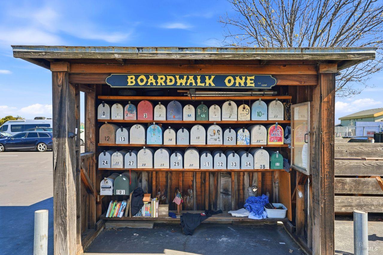 Detail Gallery Image 37 of 37 For 21 Boardwalk One Unkn, Larkspur,  CA 94939 - 3 Beds | 2 Baths