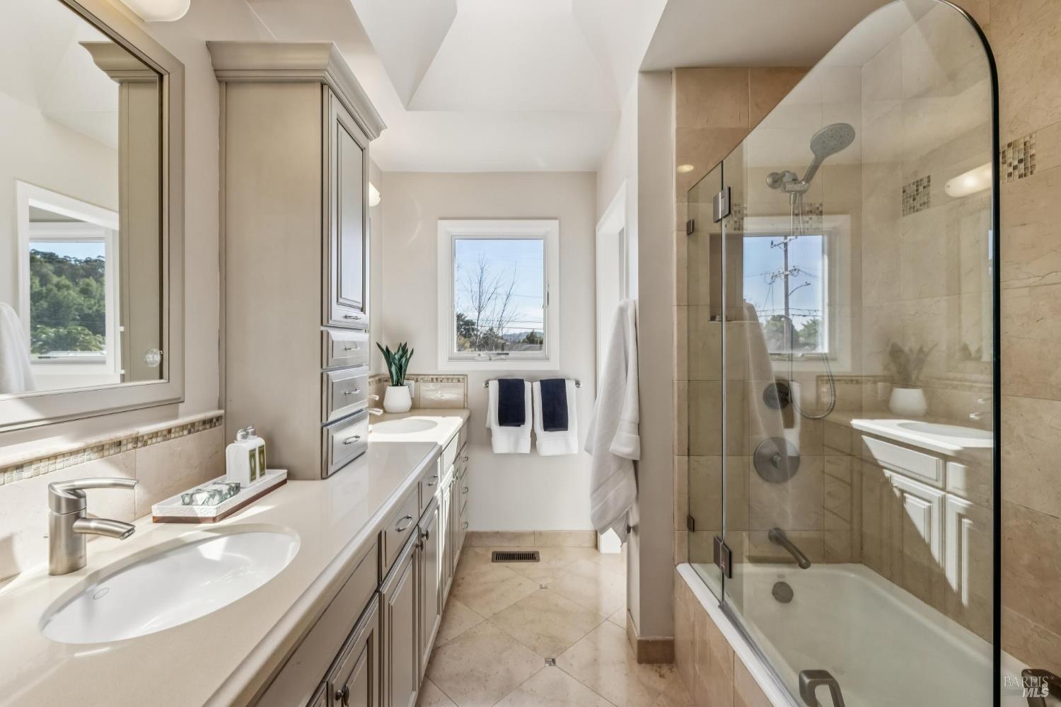 Detail Gallery Image 39 of 64 For 38 Cornell Ave, Larkspur,  CA 94939 - 5 Beds | 3 Baths