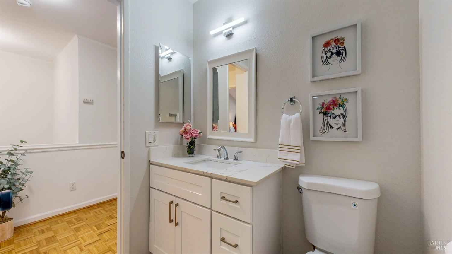 Detail Gallery Image 35 of 63 For 1253 Royal Oak Ter #C,  Novato,  CA 94947 - 3 Beds | 2/1 Baths