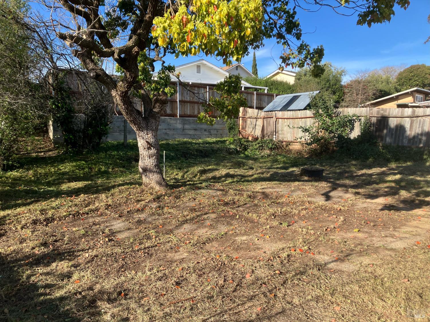 Detail Gallery Image 3 of 23 For 18 Joan Dr, American Canyon,  CA 94503 - 3 Beds | 2 Baths