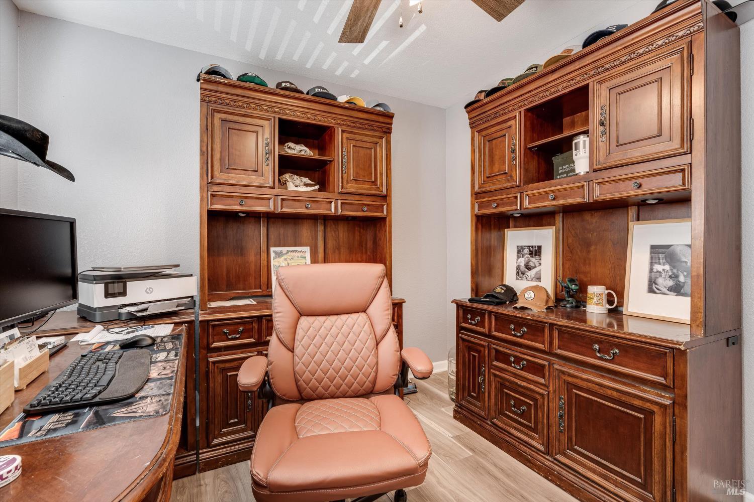 Detail Gallery Image 49 of 65 For 532 Walten Way, Windsor,  CA 95492 - 4 Beds | 2/1 Baths