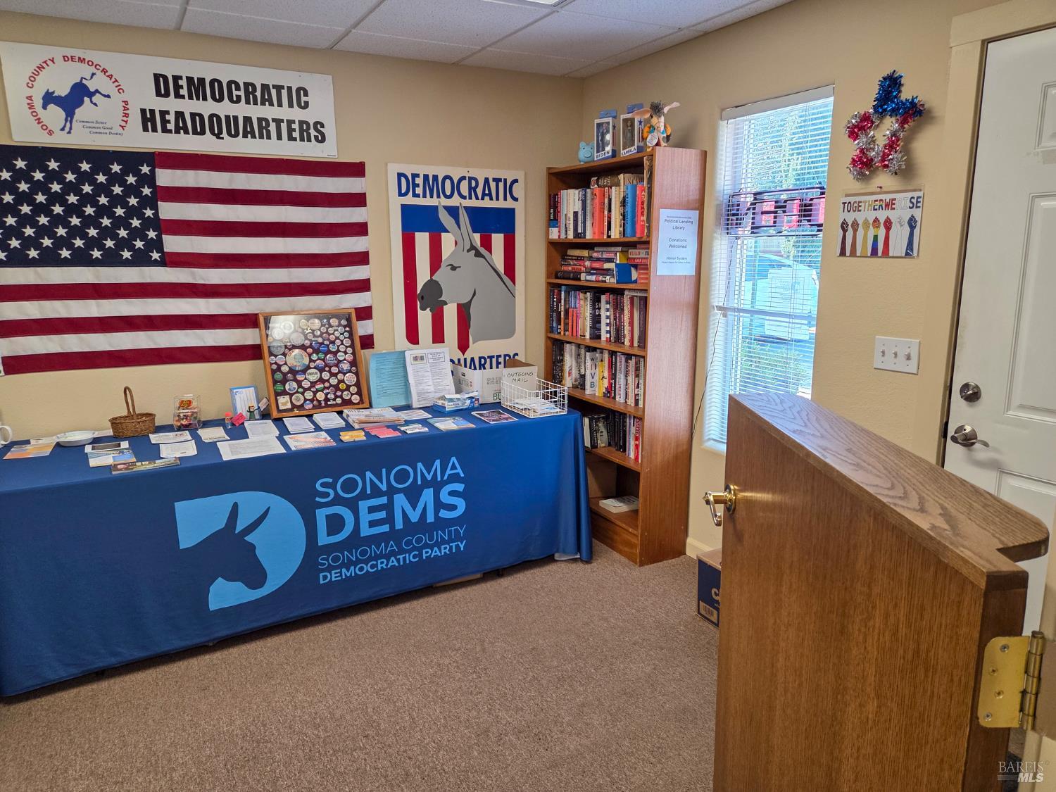 Detail Gallery Image 4 of 21 For 448 Sebastopol Ave, Santa Rosa,  CA 95401 - – Beds | – Baths