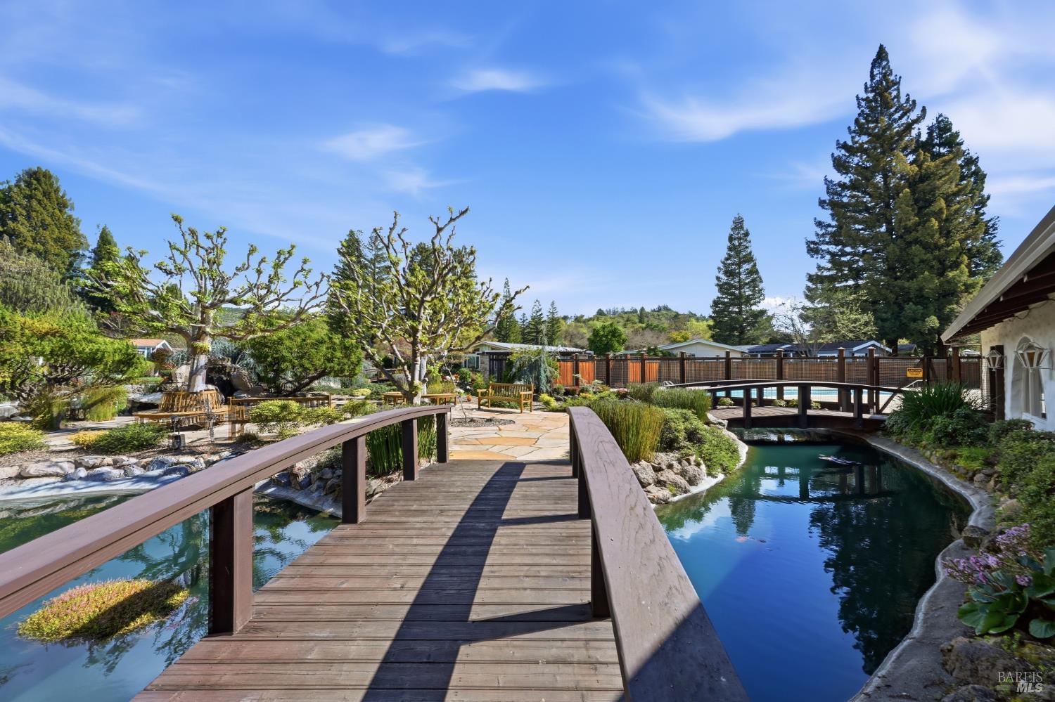Detail Gallery Image 33 of 37 For 7 Del Campo Ct, Saint Helena,  CA 94574 - 2 Beds | 2 Baths