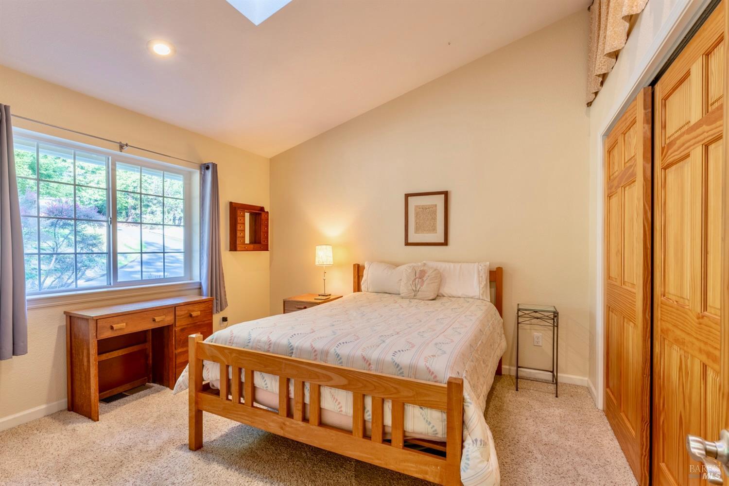 Detail Gallery Image 18 of 31 For 18940 Timber Pointe Dr, Fort Bragg,  CA 95437 - 4 Beds | 3 Baths