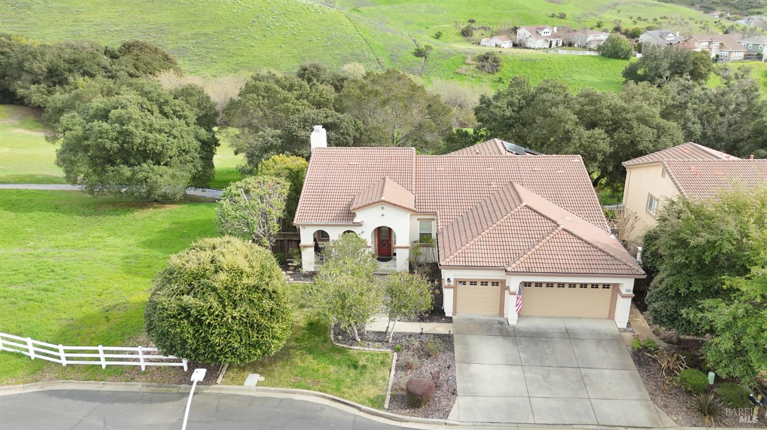 Detail Gallery Image 2 of 50 For 2664 Avocet Ln, Vallejo,  CA 94591 - 3 Beds | 2/1 Baths