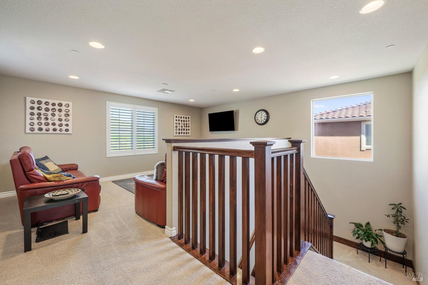 Detail Gallery Image 27 of 63 For 2481 Hancock Dr, Fairfield,  CA 94533 - 5 Beds | 3/1 Baths