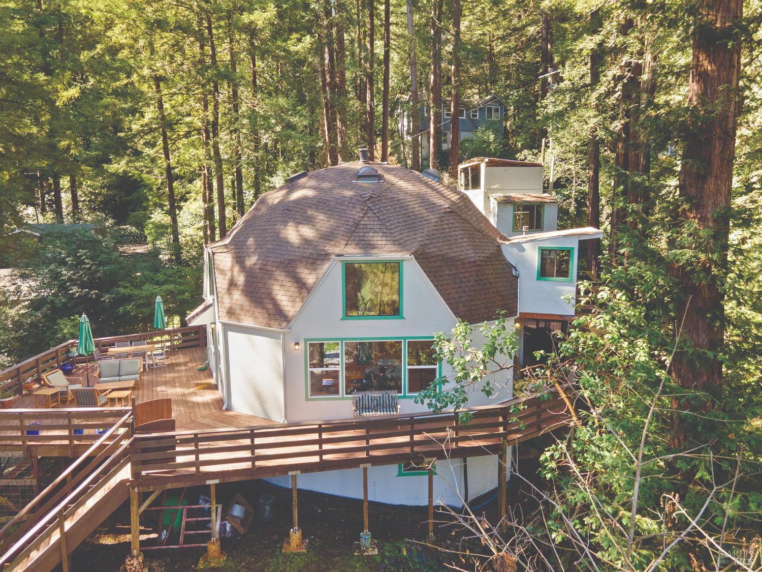 Detail Gallery Image 65 of 77 For 9085 Middle Ter, Monte Rio,  CA 95462 - 1 Beds | 1/1 Baths