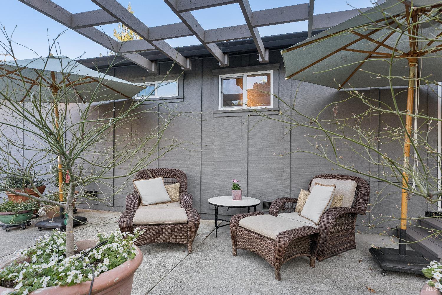 Detail Gallery Image 27 of 31 For 731 5th St, Sonoma,  CA 95476 - 3 Beds | 2 Baths