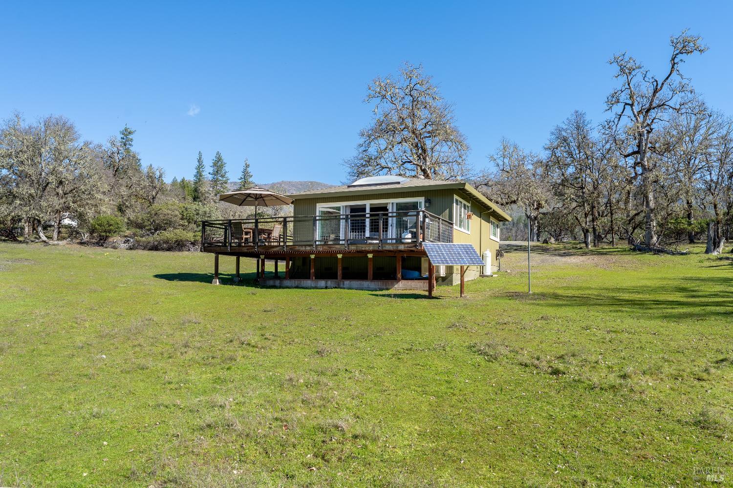 Detail Gallery Image 27 of 39 For 30429 Ridgewood Dr, Potter Valley,  CA 95469 - 1 Beds | 1 Baths