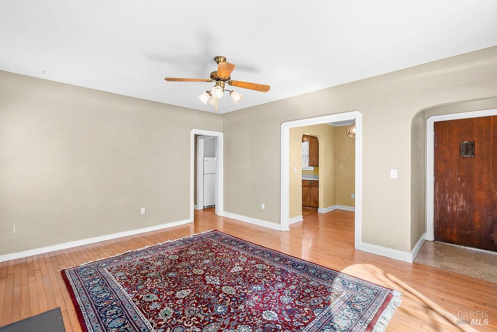 Detail Gallery Image 6 of 32 For 1434 Beach St, Vallejo,  CA 94590 - 2 Beds | 1 Baths