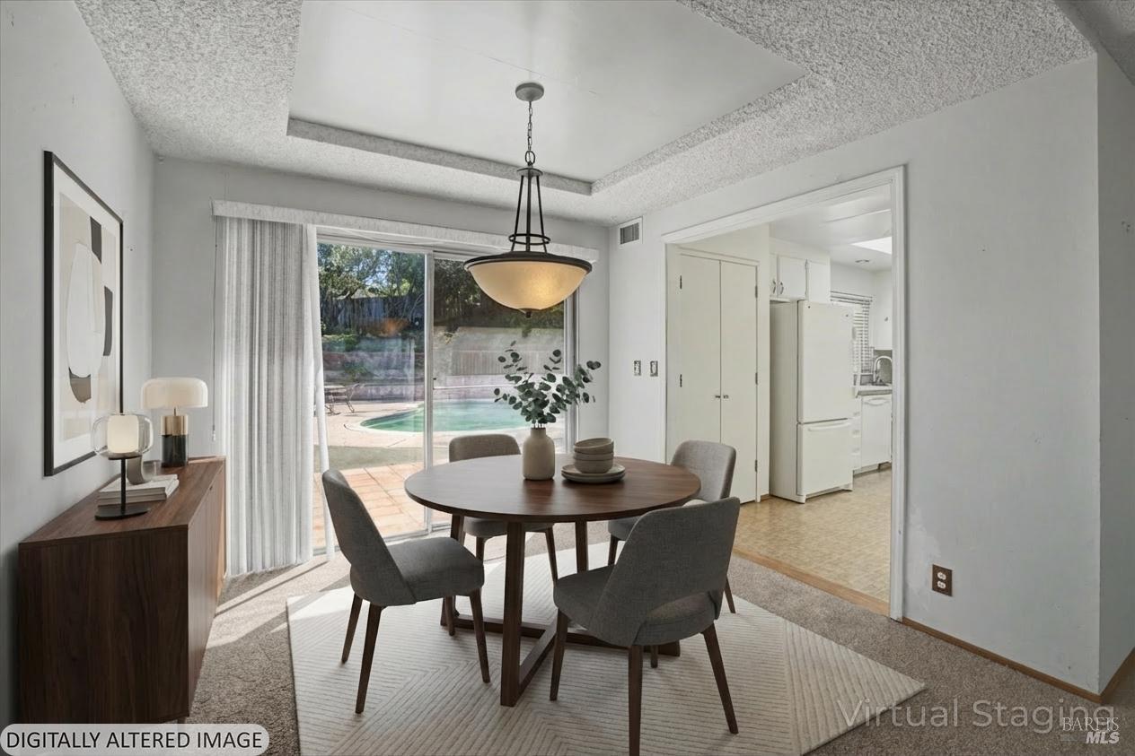 Detail Gallery Image 6 of 32 For 460 Oak View Dr, Vacaville,  CA 95688 - 4 Beds | 3 Baths