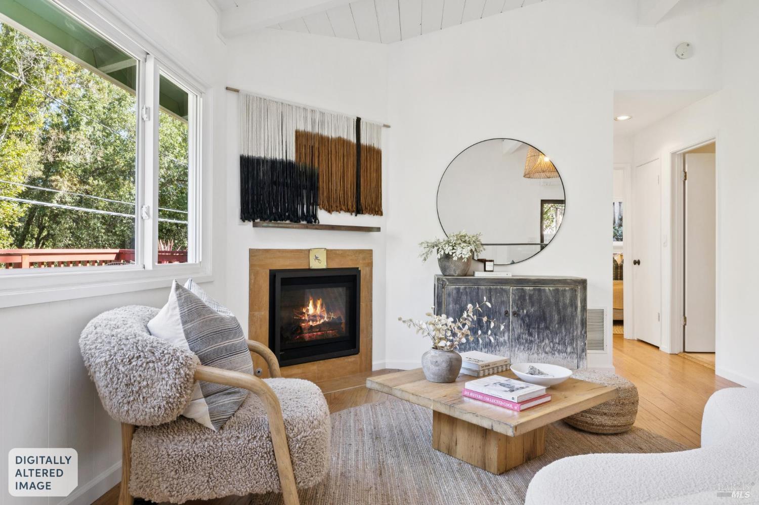 Detail Gallery Image 4 of 19 For 51 Tamalpais Rd, Fairfax,  CA 94930 - 2 Beds | 1 Baths