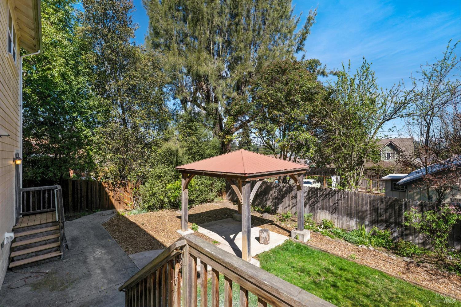 Detail Gallery Image 47 of 58 For 3 Hill Dr, Petaluma,  CA 94952 - 3 Beds | 2/1 Baths