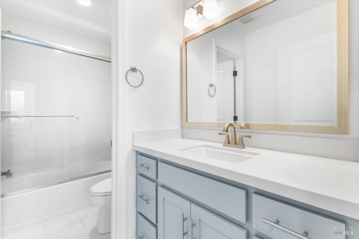 Detail Gallery Image 33 of 49 For 115 Lavender Cir, Healdsburg,  CA 95448 - 3 Beds | 2/1 Baths