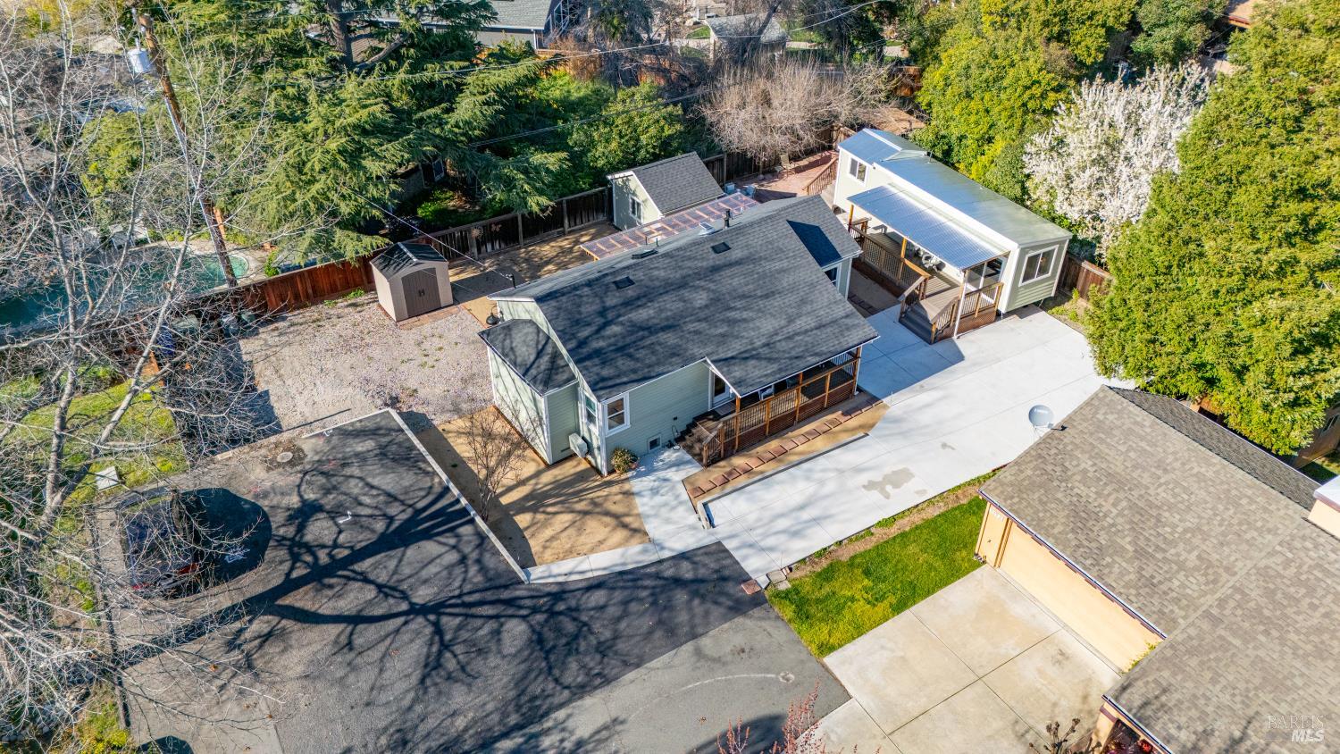 Detail Gallery Image 64 of 70 For 1174 Victory Ln, Concord,  CA 94520 - 2 Beds | 1/1 Baths