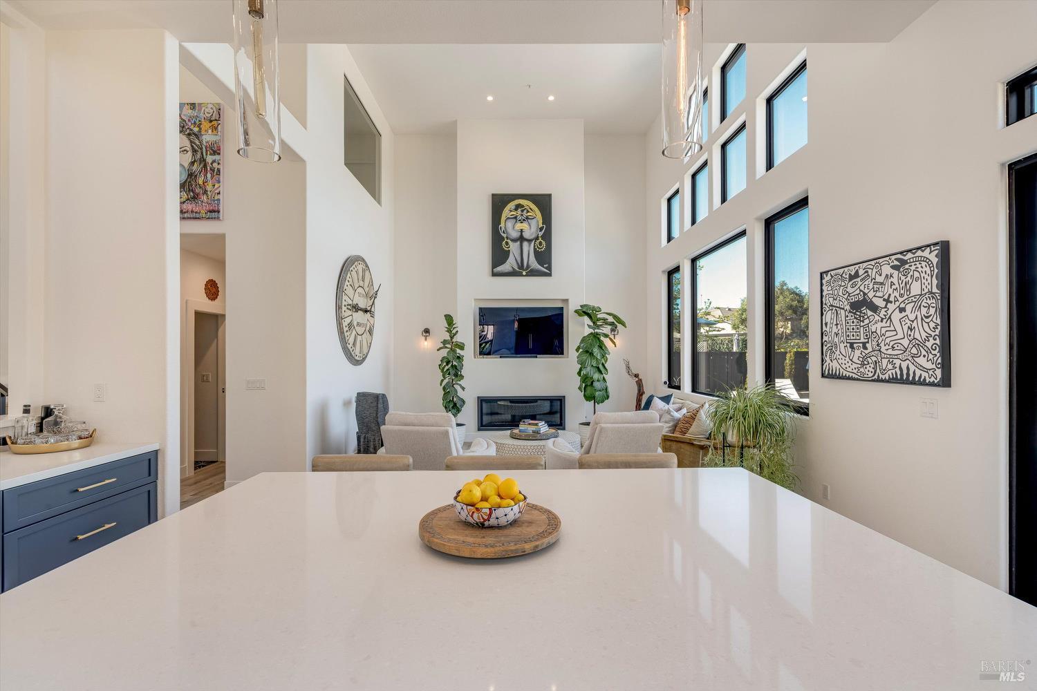 Detail Gallery Image 37 of 77 For 100 S Newport Dr, Napa,  CA 94559 - 4 Beds | 2/1 Baths