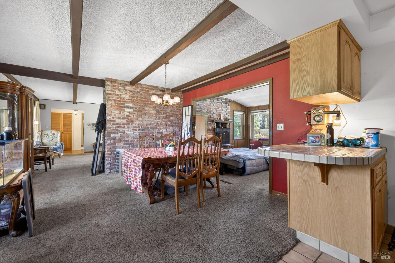 Detail Gallery Image 7 of 21 For 410 E Railroad Ave, Cotati,  CA 94931 - 3 Beds | 3 Baths