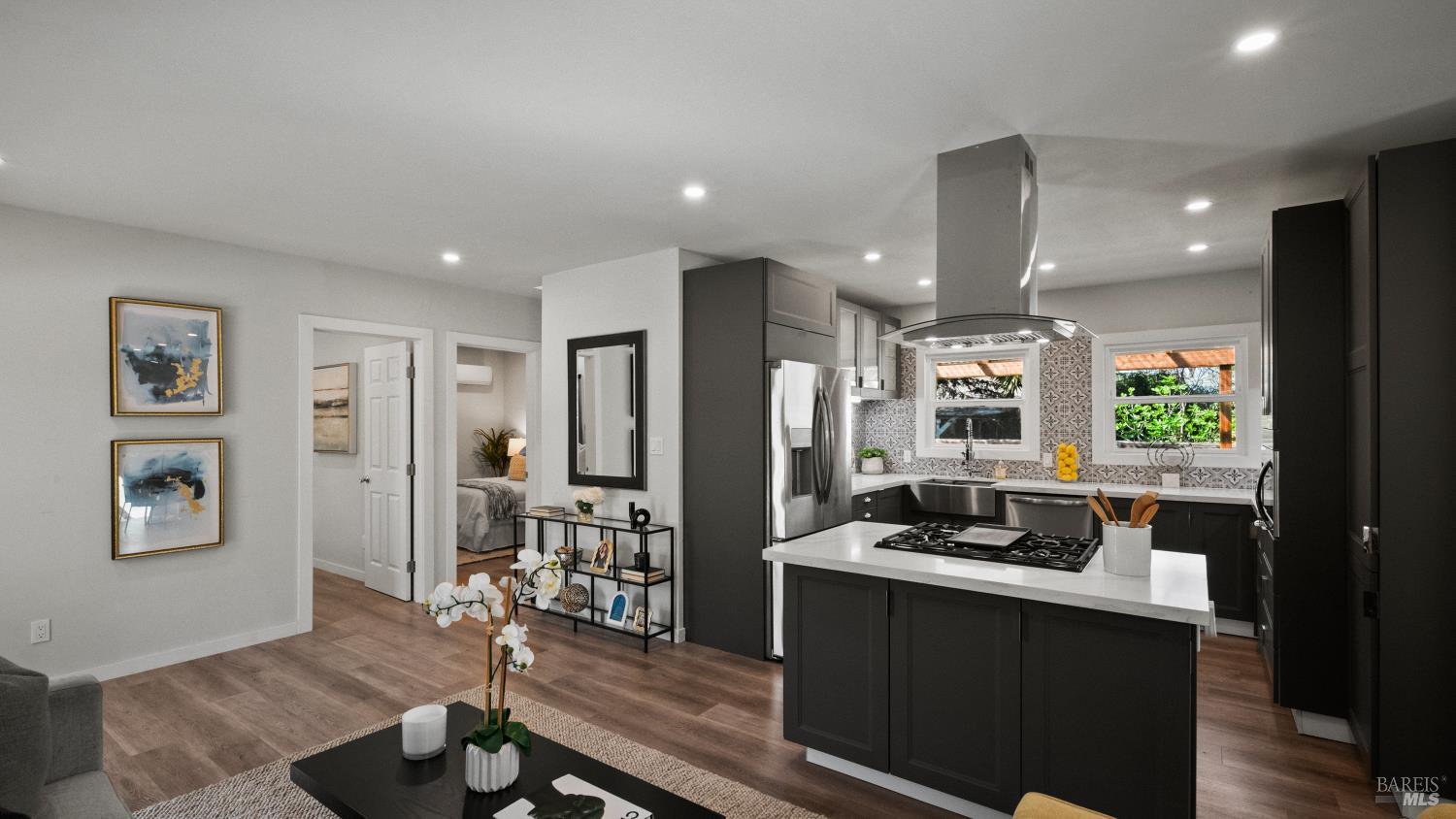 Detail Gallery Image 13 of 70 For 1174 Victory Ln, Concord,  CA 94520 - 2 Beds | 1/1 Baths