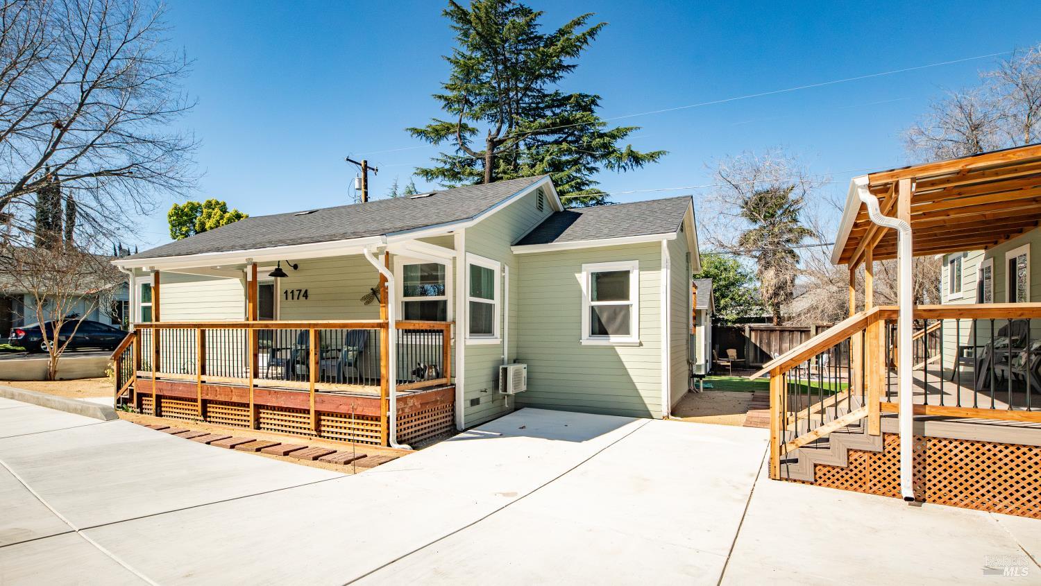 Detail Gallery Image 7 of 70 For 1174 Victory Ln, Concord,  CA 94520 - 2 Beds | 1/1 Baths