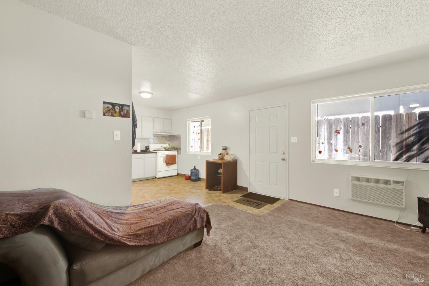 Detail Gallery Image 7 of 33 For 724 Delaware St, Fairfield,  CA 94533 - – Beds | – Baths