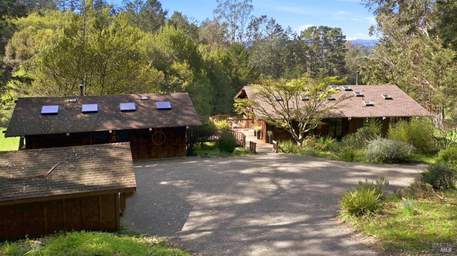 Detail Gallery Image 52 of 63 For 4142 Burnside Rd, Sebastopol,  CA 95472 - 3 Beds | 3 Baths