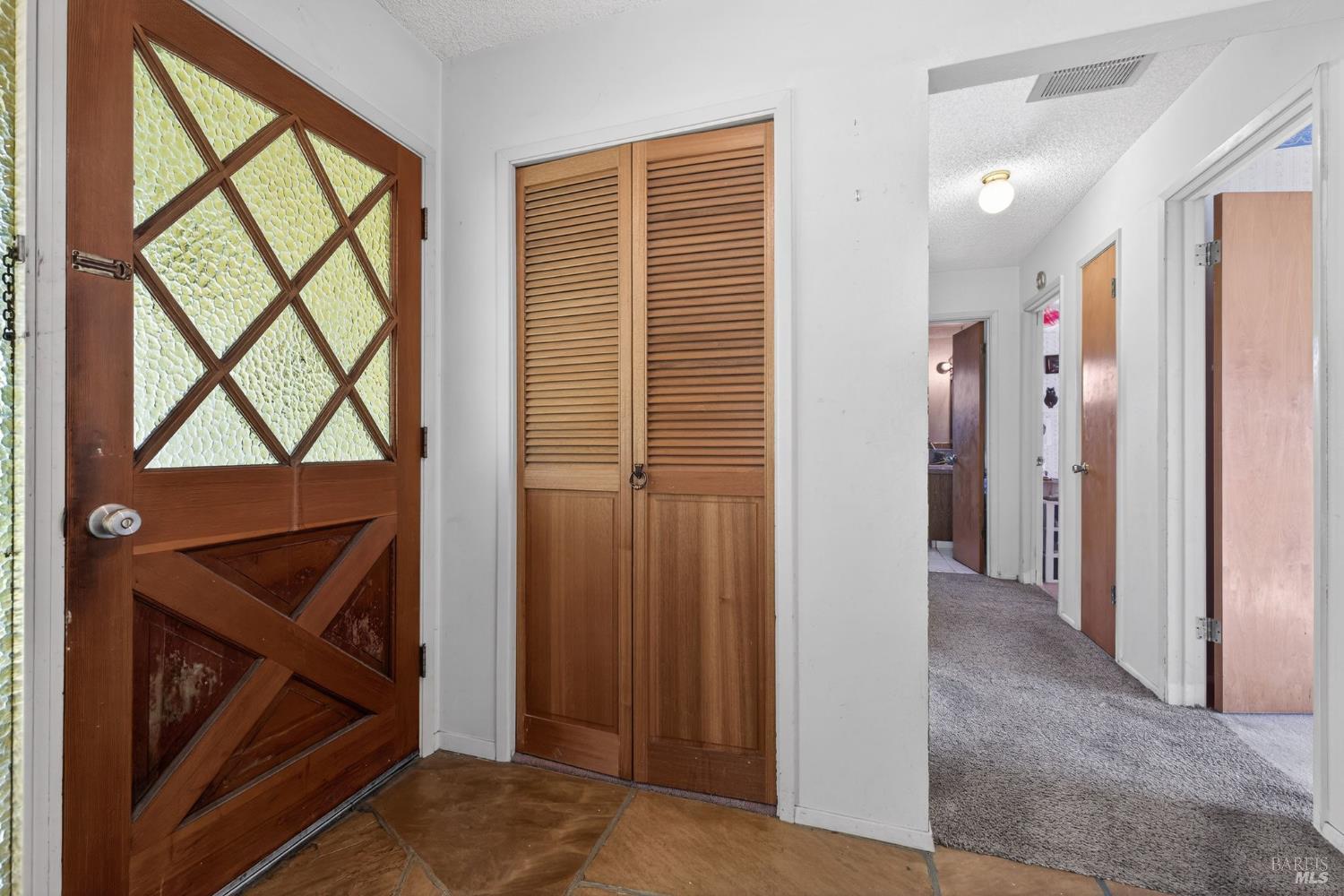 Detail Gallery Image 12 of 21 For 410 E Railroad Ave, Cotati,  CA 94931 - 3 Beds | 3 Baths