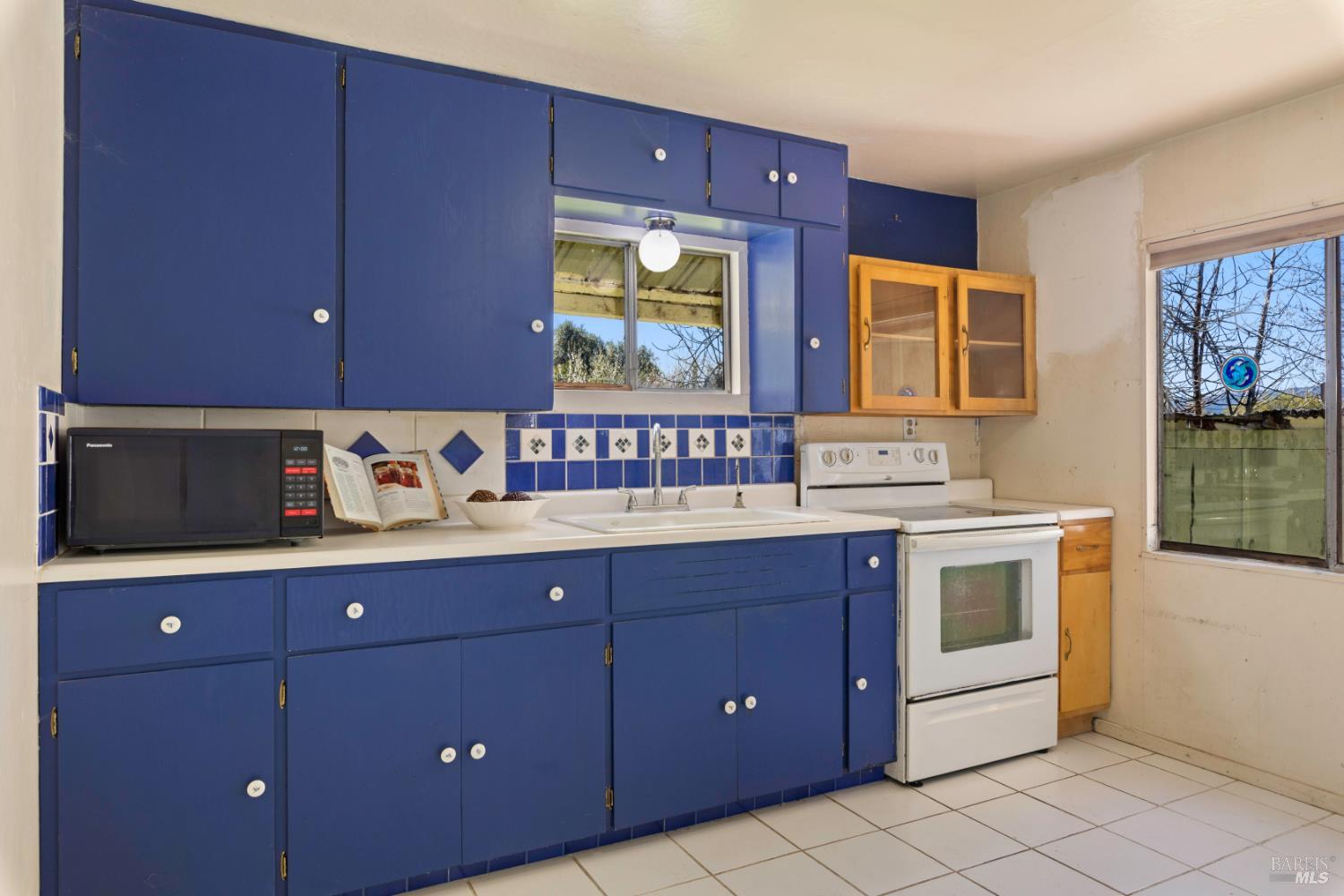 Detail Gallery Image 5 of 32 For 2981 Guidiville Reservation Rd, Ukiah,  CA 95482 - 1 Beds | 1 Baths