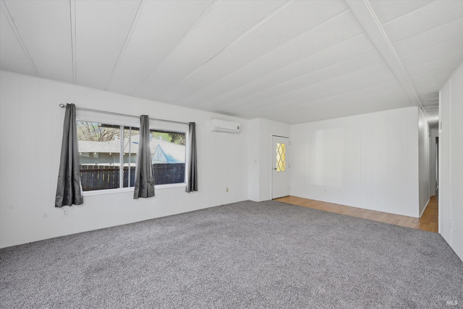 Detail Gallery Image 6 of 21 For 3562 Mountain View St, Clearlake,  CA 95422 - 3 Beds | 2 Baths