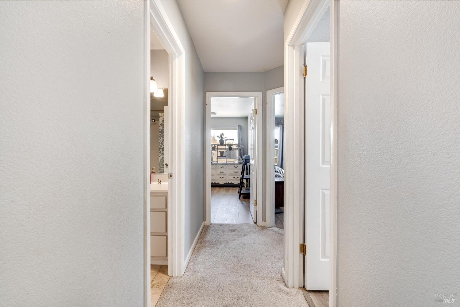 Detail Gallery Image 39 of 65 For 532 Walten Way, Windsor,  CA 95492 - 4 Beds | 2/1 Baths