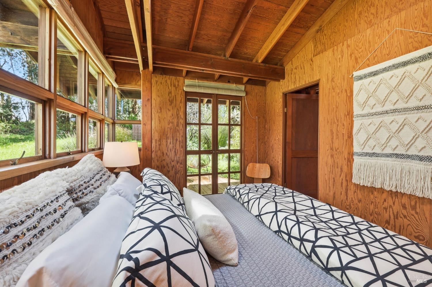 Detail Gallery Image 26 of 63 For 4142 Burnside Rd, Sebastopol,  CA 95472 - 3 Beds | 3 Baths