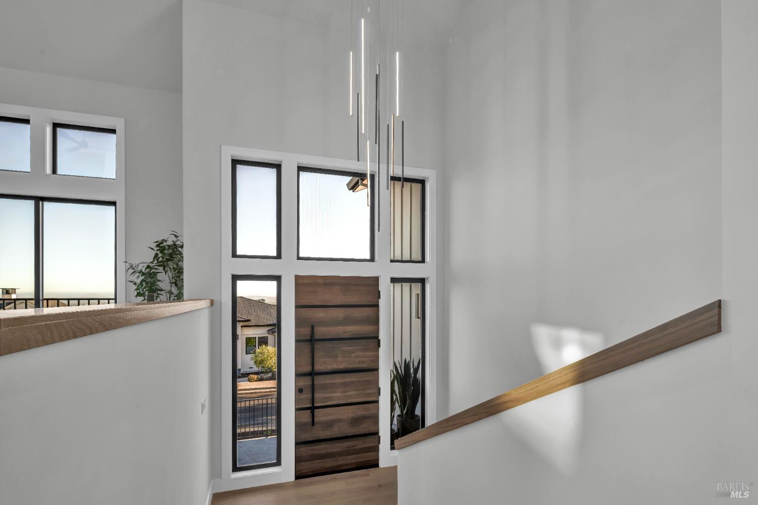 Detail Gallery Image 35 of 37 For 2011 Long Leaf Ct, Santa Rosa,  CA 95403 - 4 Beds | 3 Baths