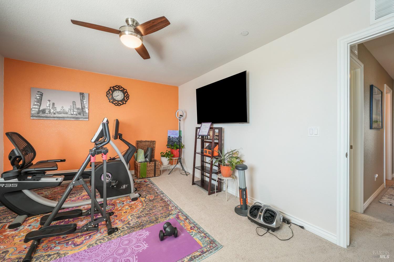 Detail Gallery Image 44 of 63 For 2481 Hancock Dr, Fairfield,  CA 94533 - 5 Beds | 3/1 Baths