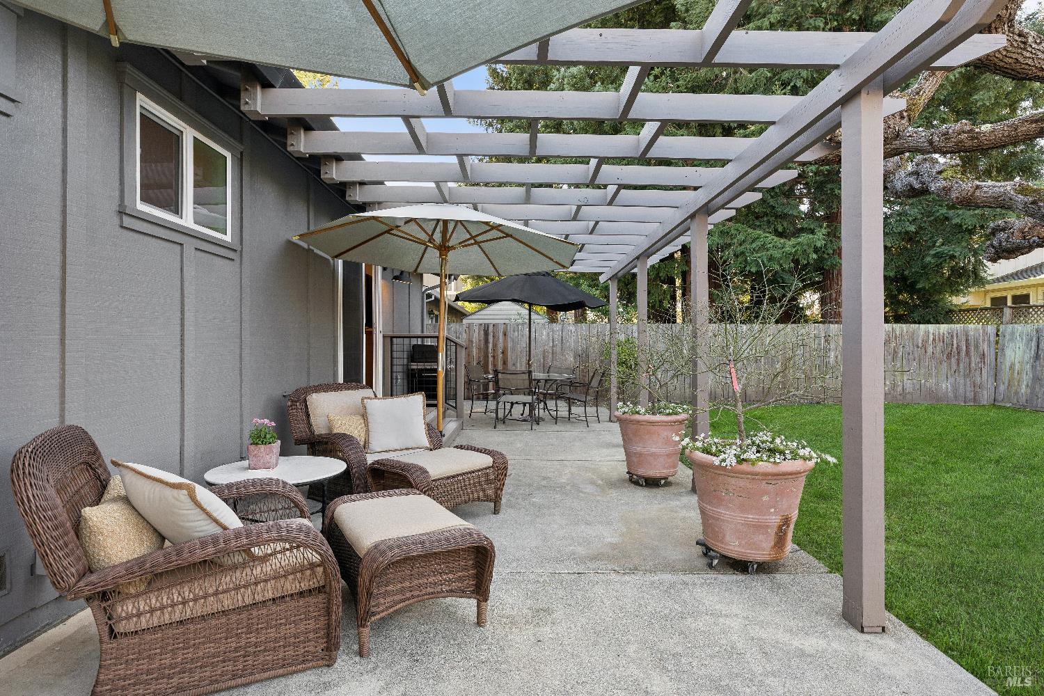Detail Gallery Image 26 of 31 For 731 5th St, Sonoma,  CA 95476 - 3 Beds | 2 Baths
